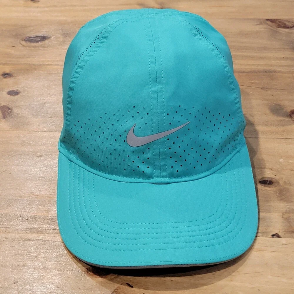 Nike Featherlight Hat Strap Back Green Reflective Swoosh Running Golf Tennis